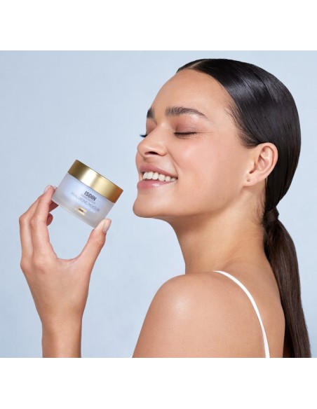 Isdin Isdinceutics Prevent Hyaluronic Moisture Normal To Dry Skin 50 G